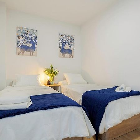 Genesis Apartment In Madrid Esterno foto